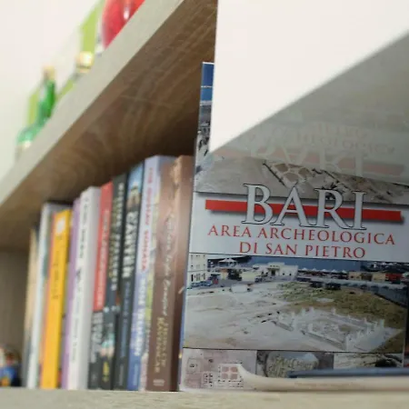 Casa Ginebras Μπάρι