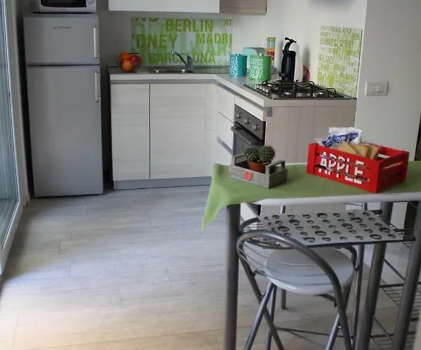 Casa Ginebras バーリ